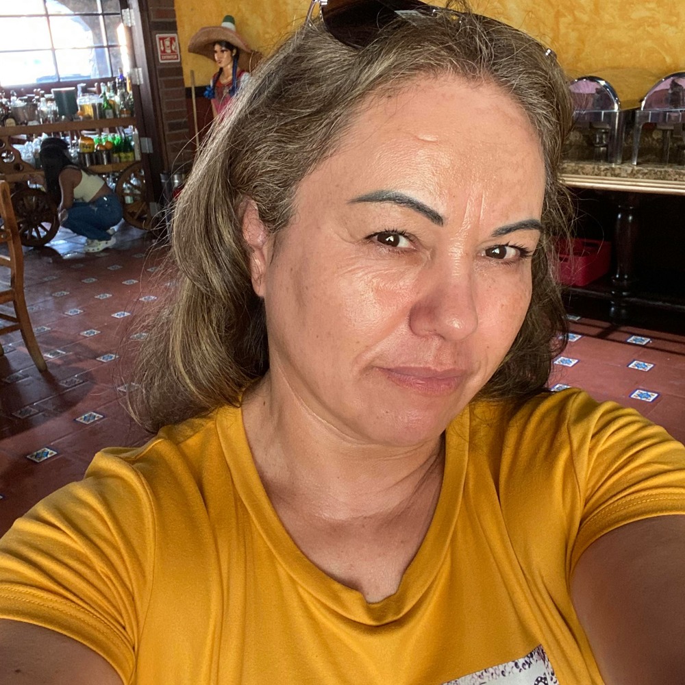 Meet your Posher, Rosa